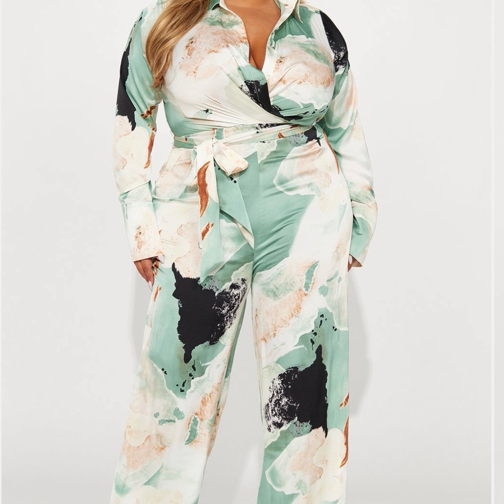 Fashion Nova Abstract Green Jumpsuit - Picture 2 of 3